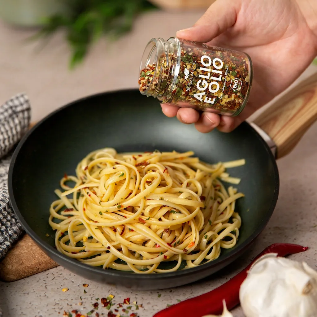 Aglio e Olio - Image 3
